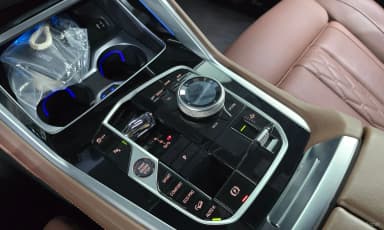 X6 (G06)
