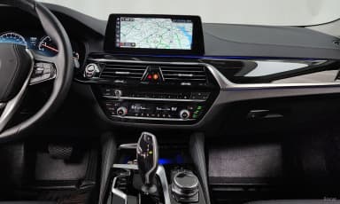 5 Series (G30)