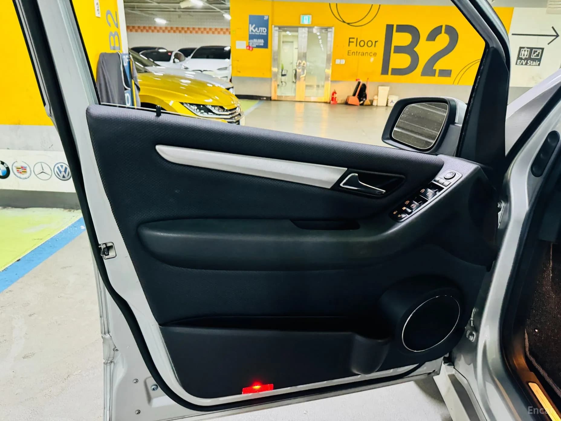 B-Class W245
