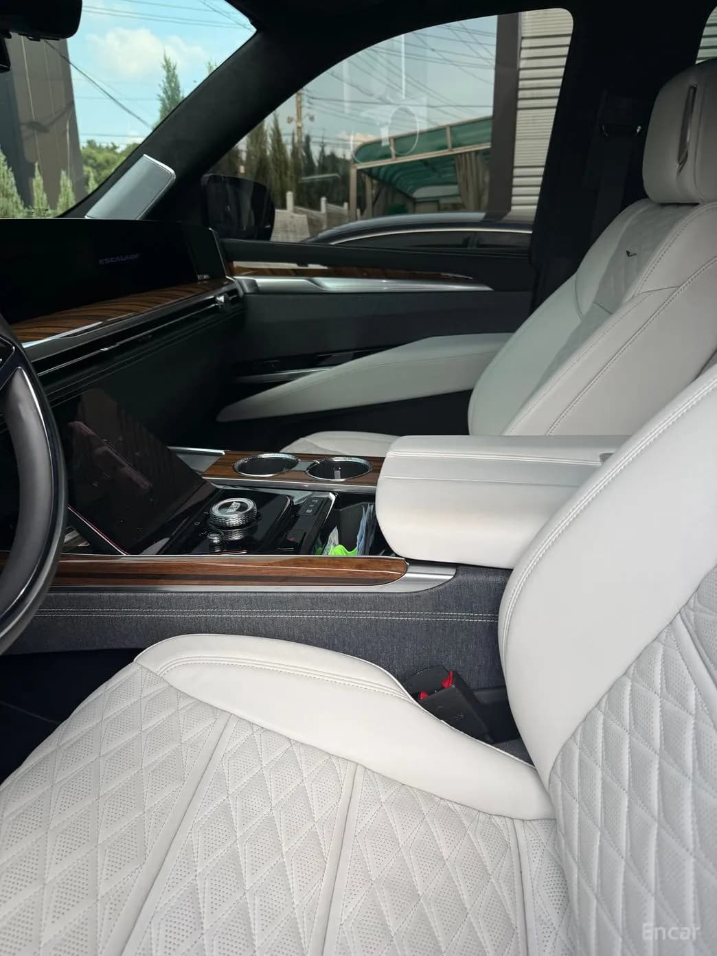 Escalade 5th Generation