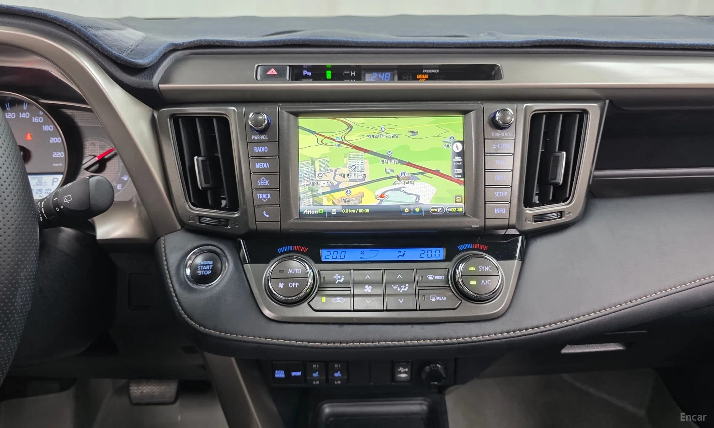 RAV4