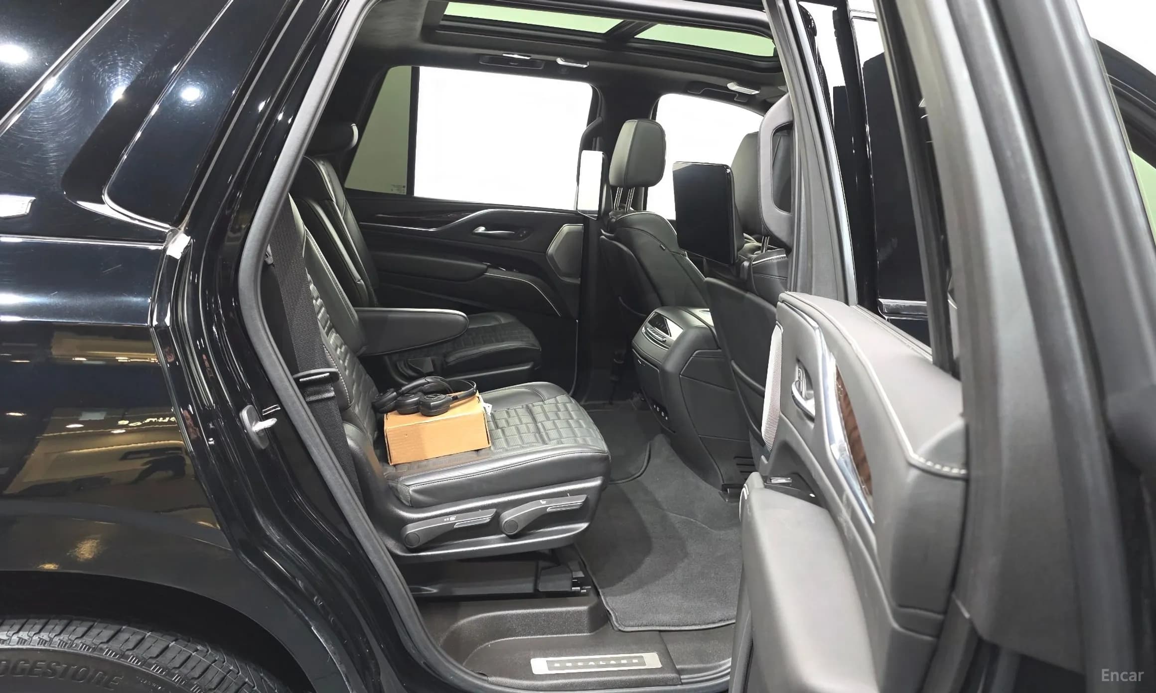 Escalade 5th Generation