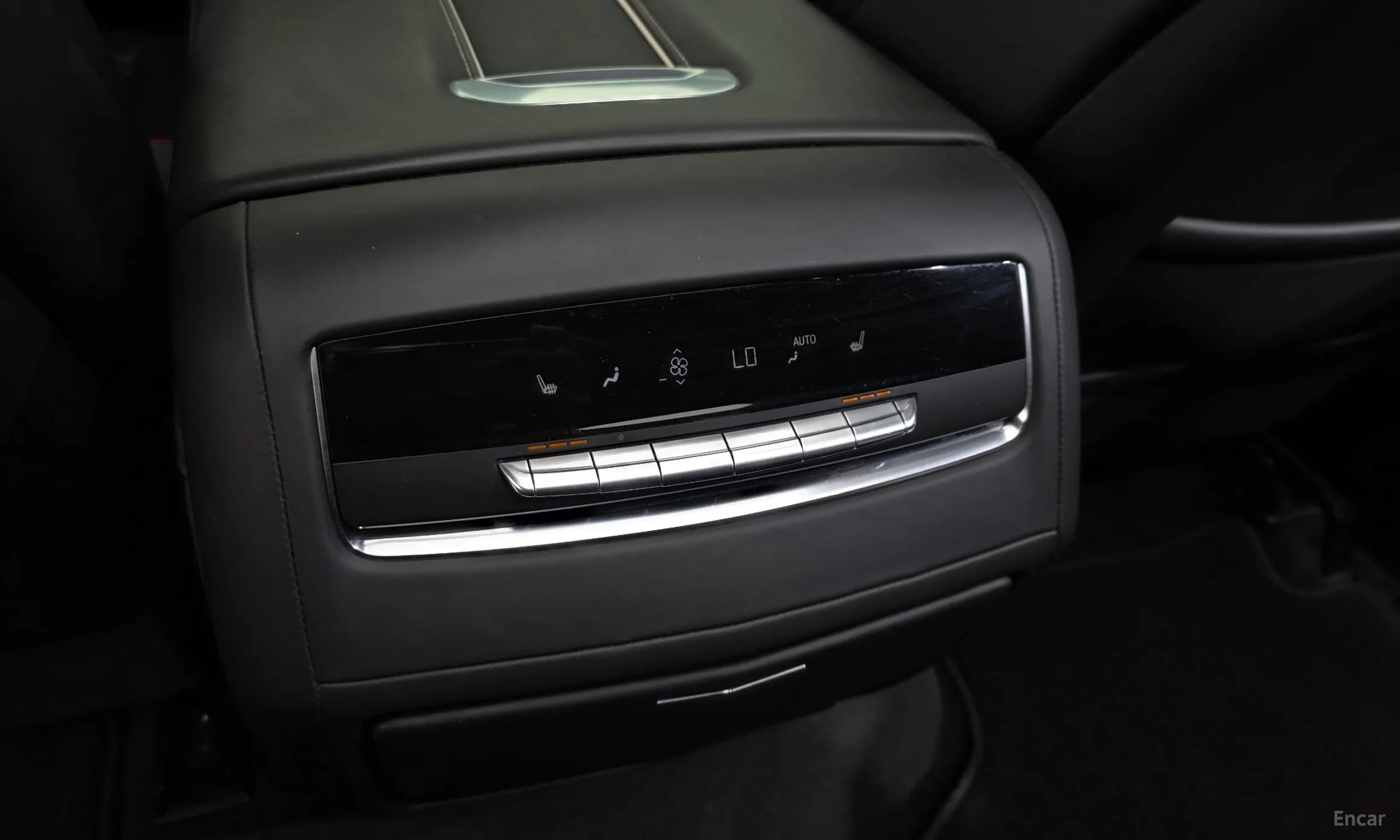 Escalade 5th Generation