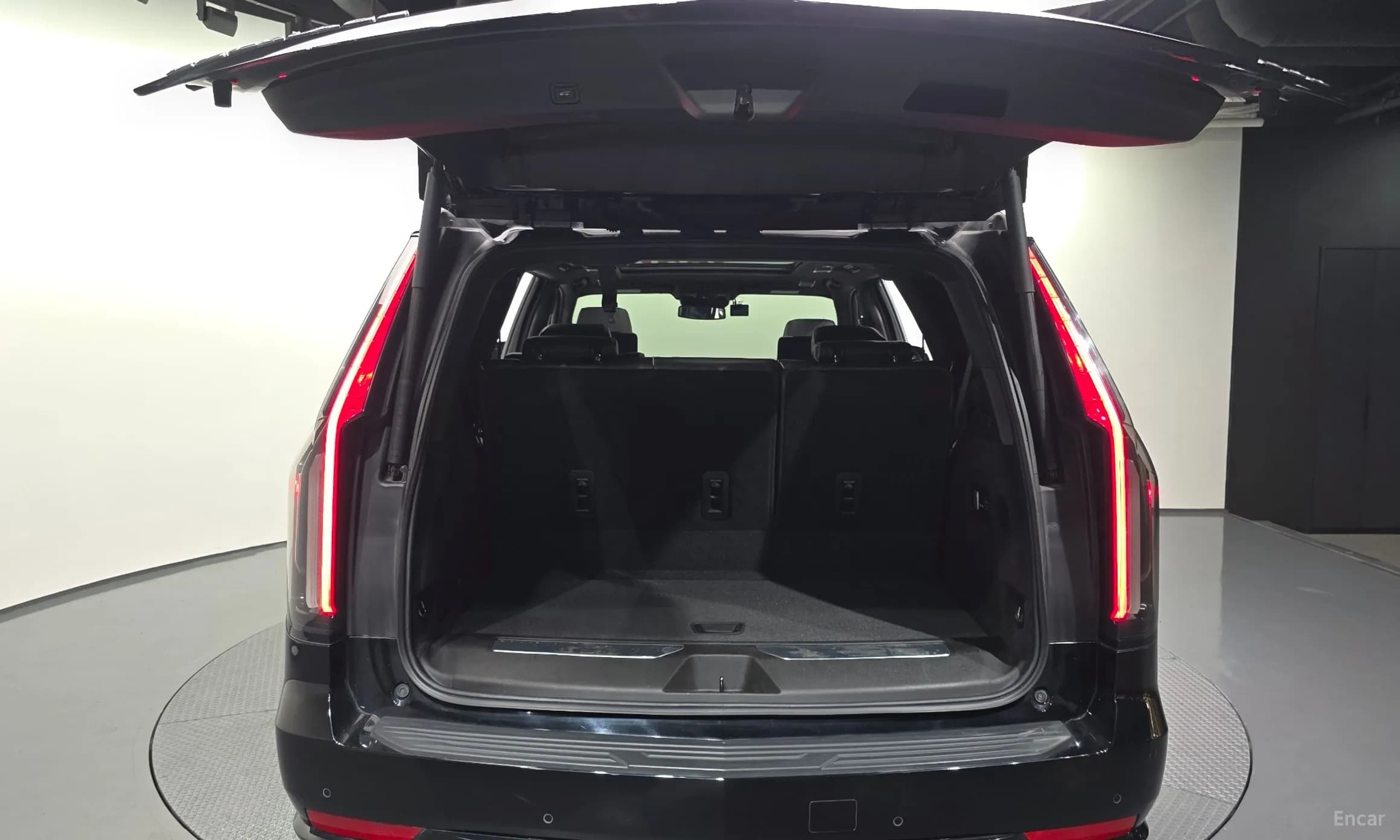 Escalade 5th Generation