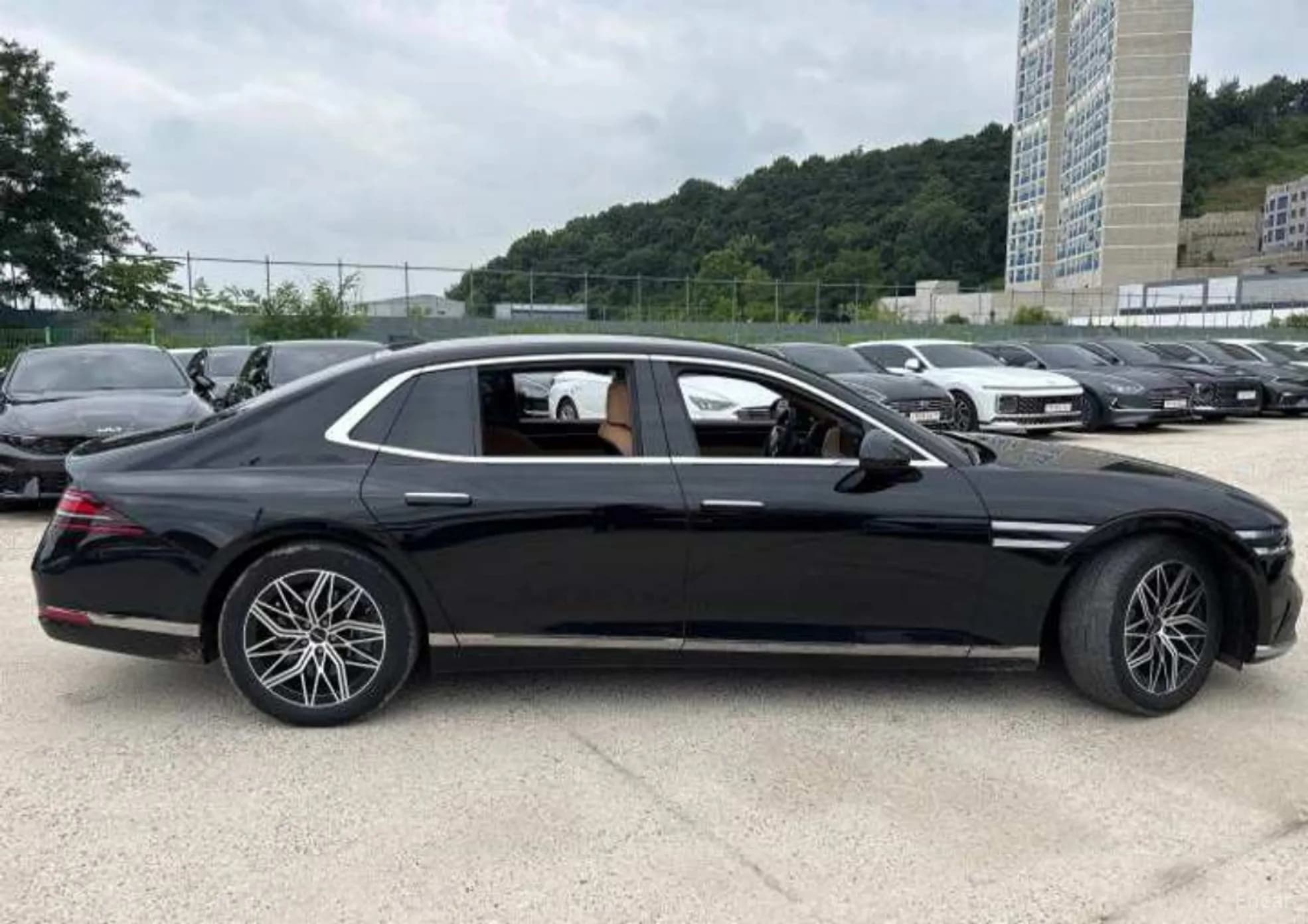 G90 (RS4)
