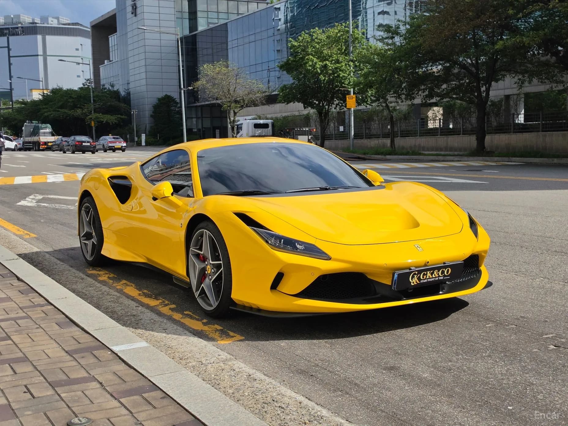 F8 Tributo