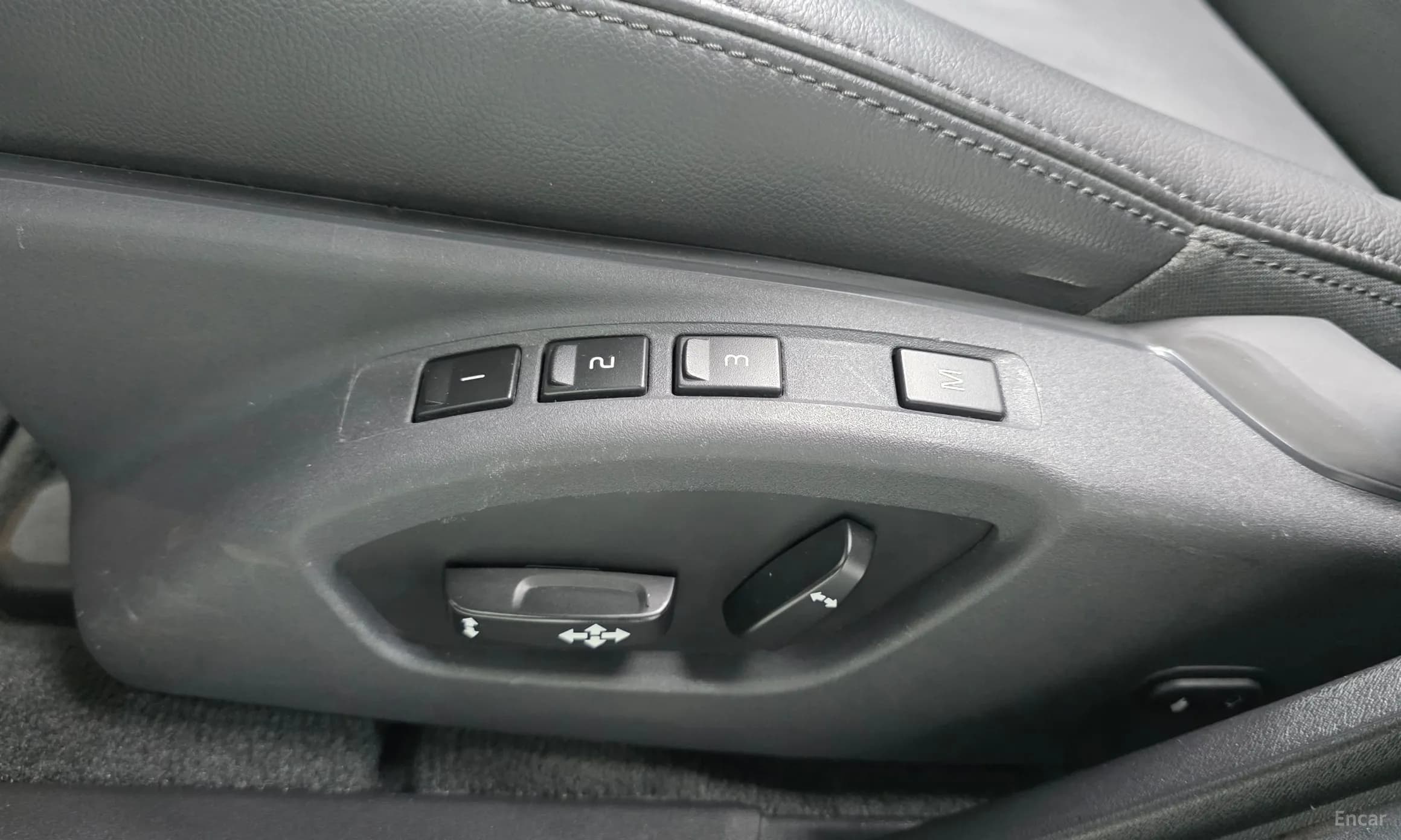 S60