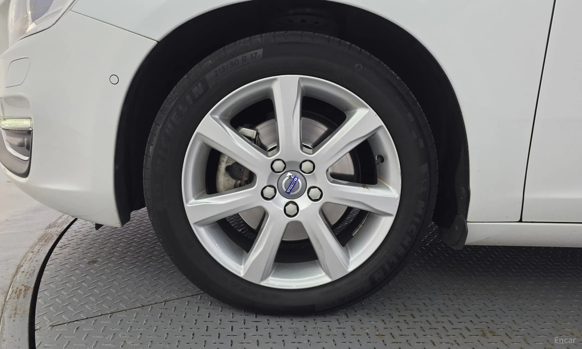 S60