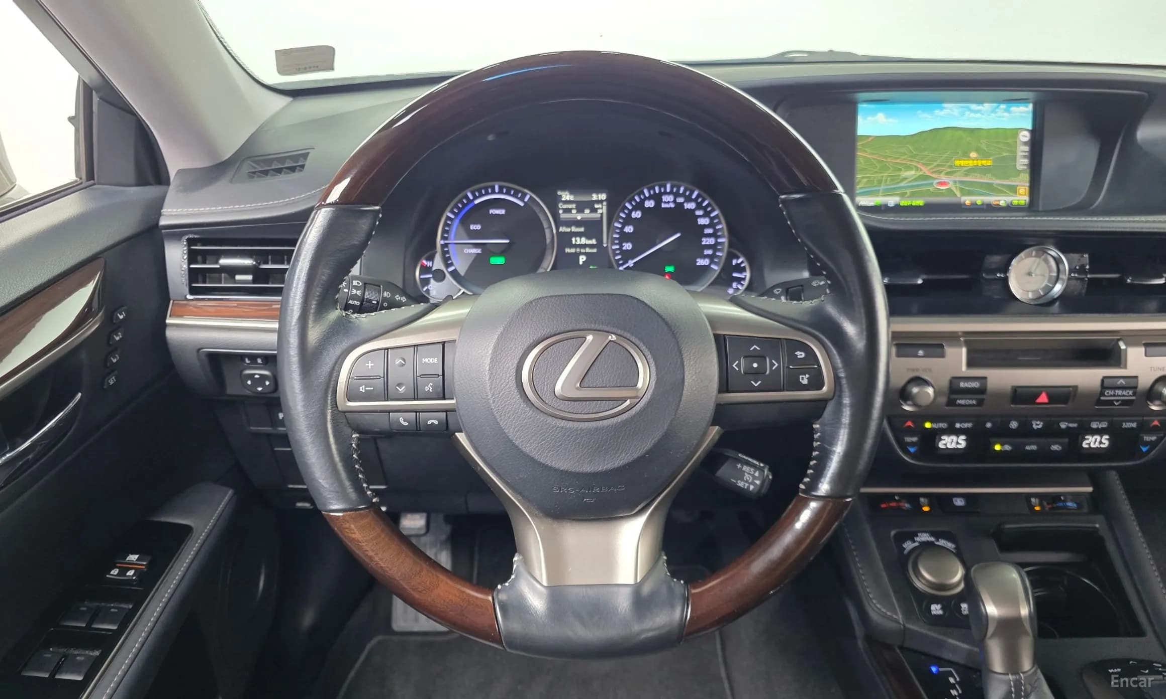 New ES300h