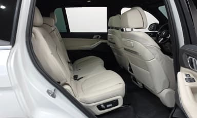 X7 (G07)