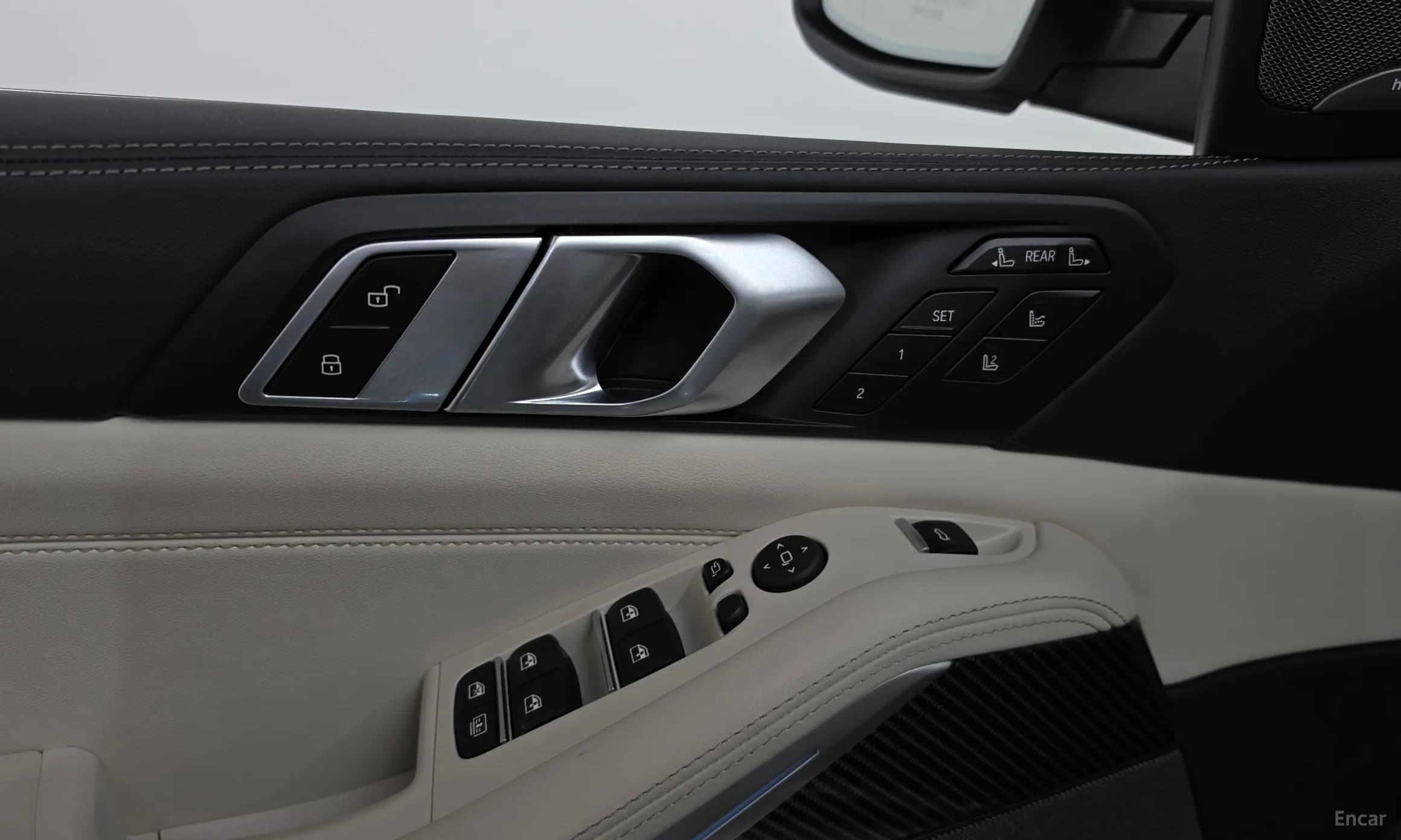 X7 (G07)