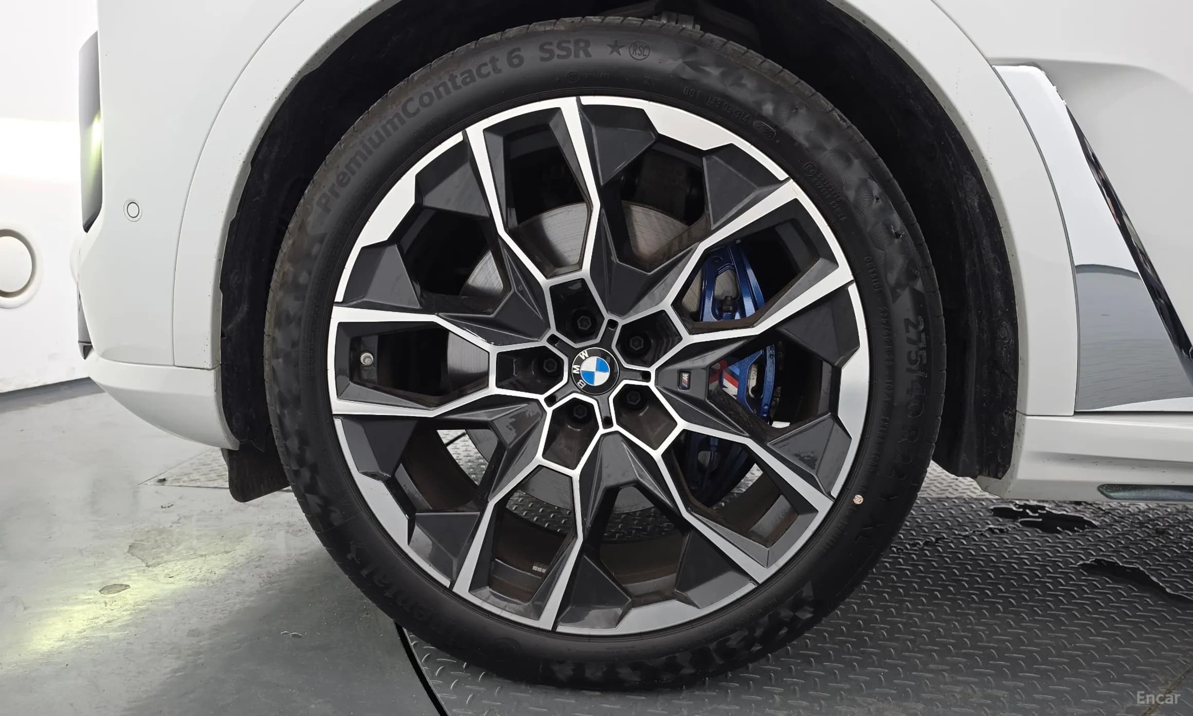 X7 (G07)