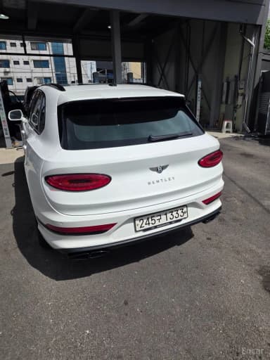 Bentayga