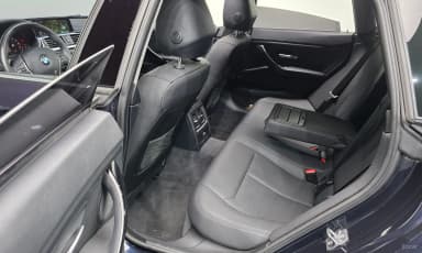 Series 4 (F32)