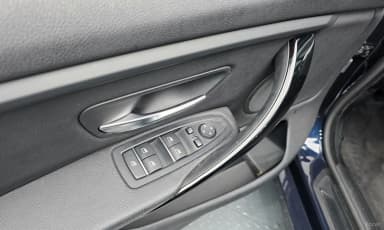Series 4 (F32)