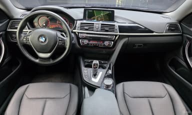 Series 4 (F32)
