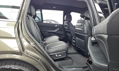 X7 (G07)