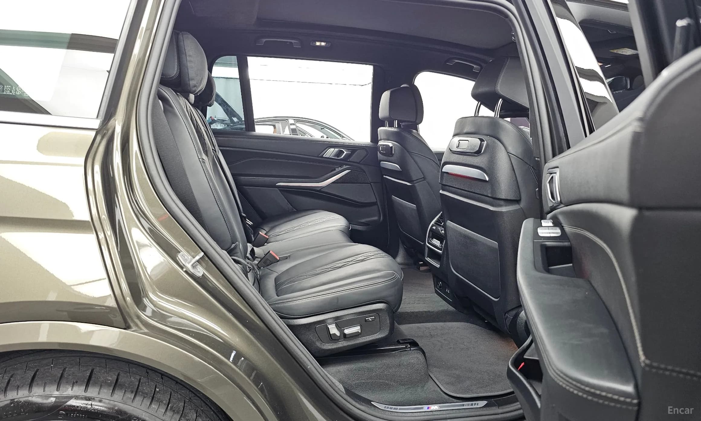 X7 (G07)