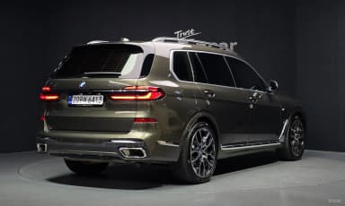 X7 (G07)