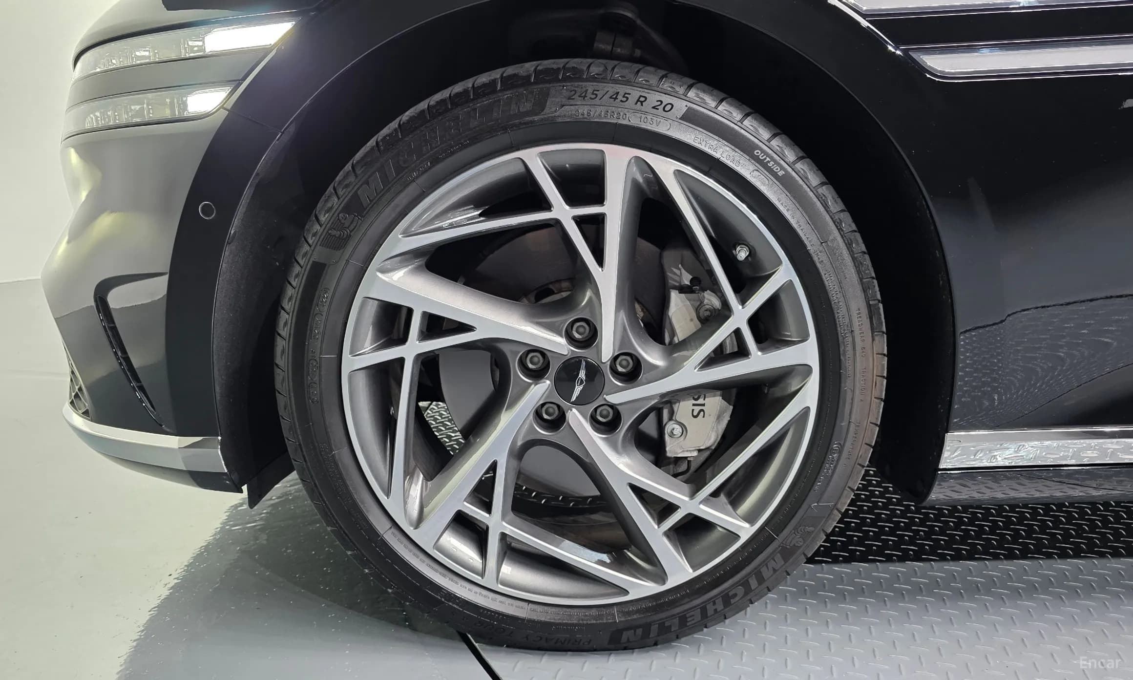 G90 (RS4)