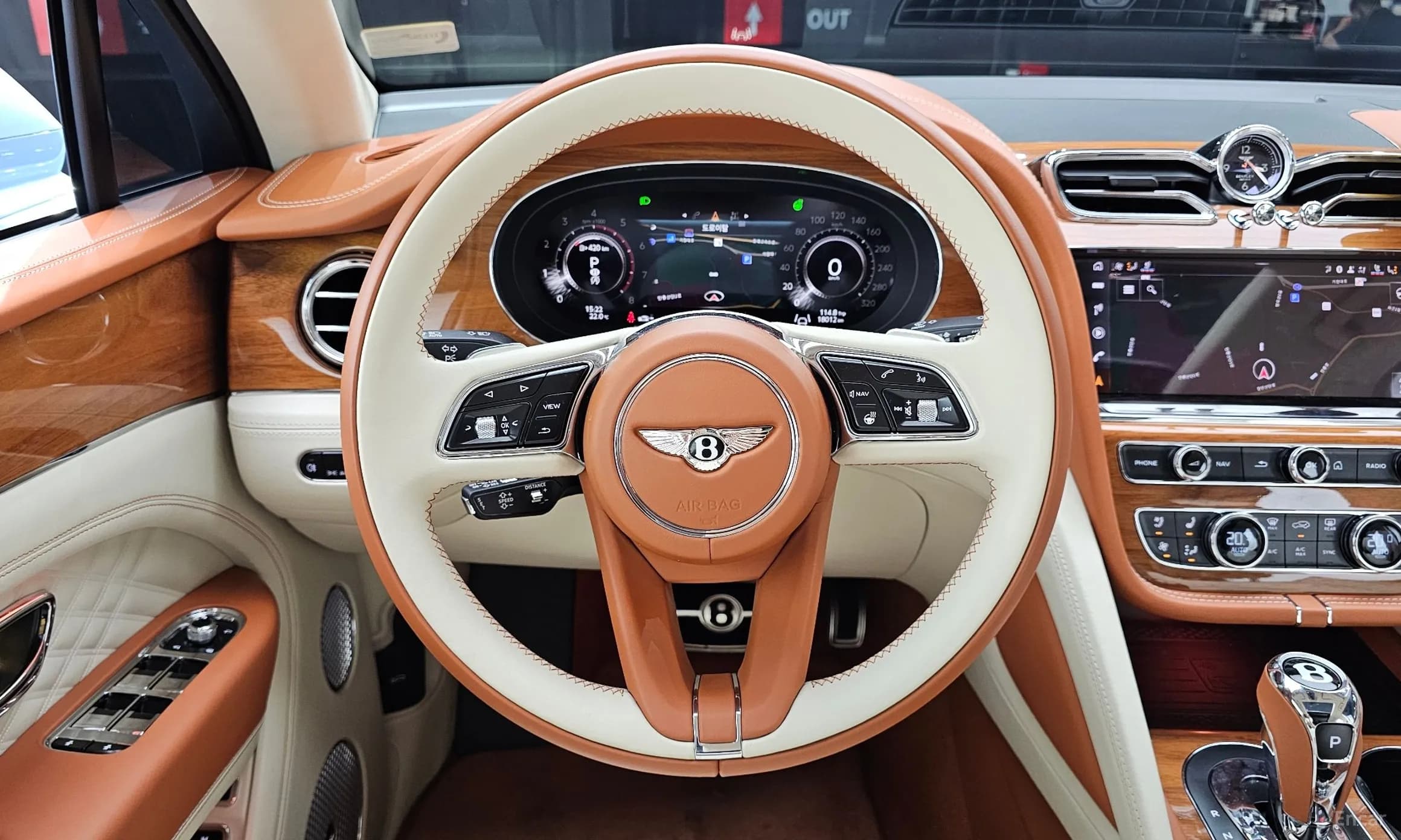 Bentayga