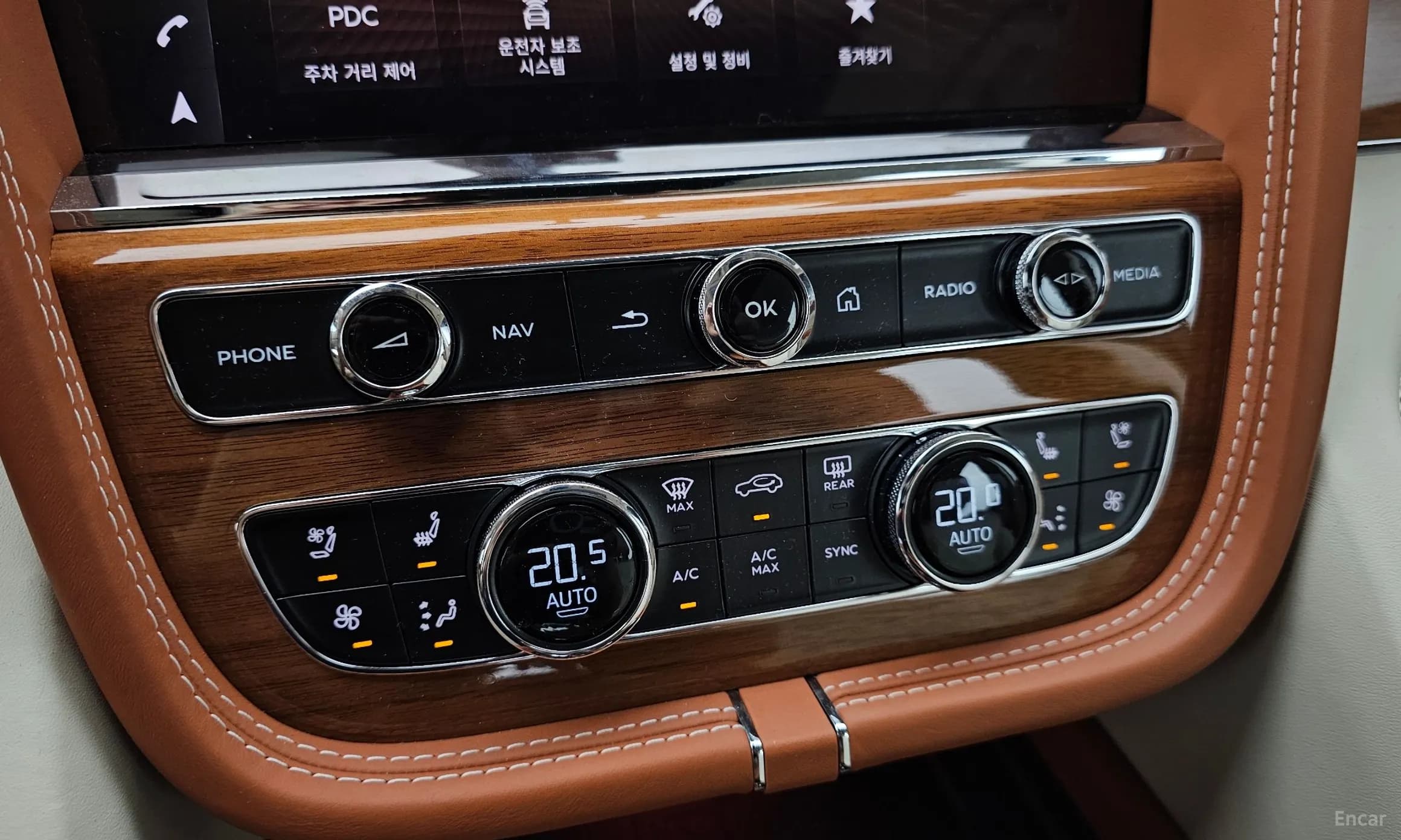 Bentayga
