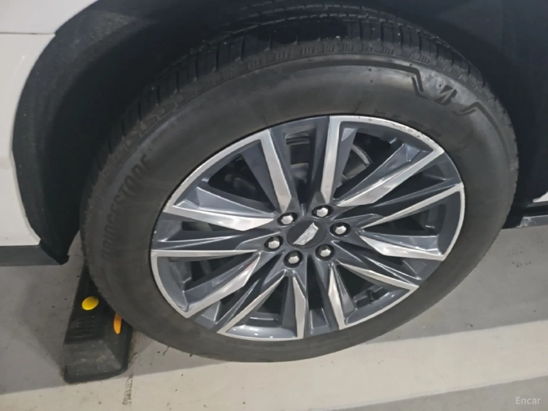 Escalade 5th Generation