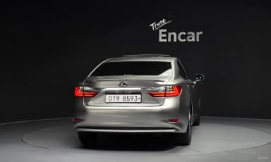 New ES300h