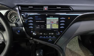 Camry (XV70)
