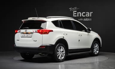 RAV4