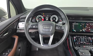 Q7 (4M)