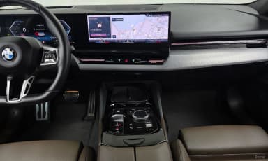 5 Series (G60)