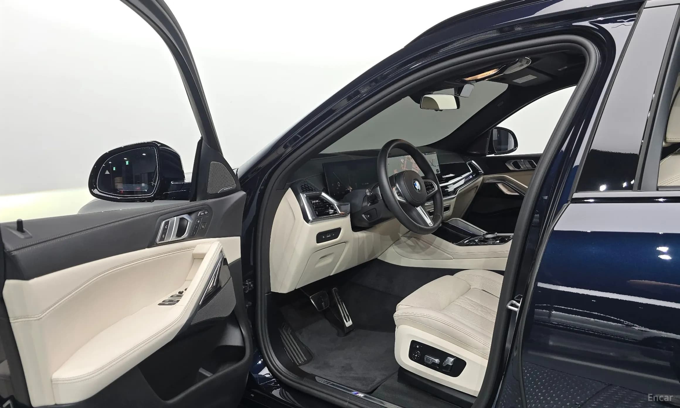 X6 (G06)