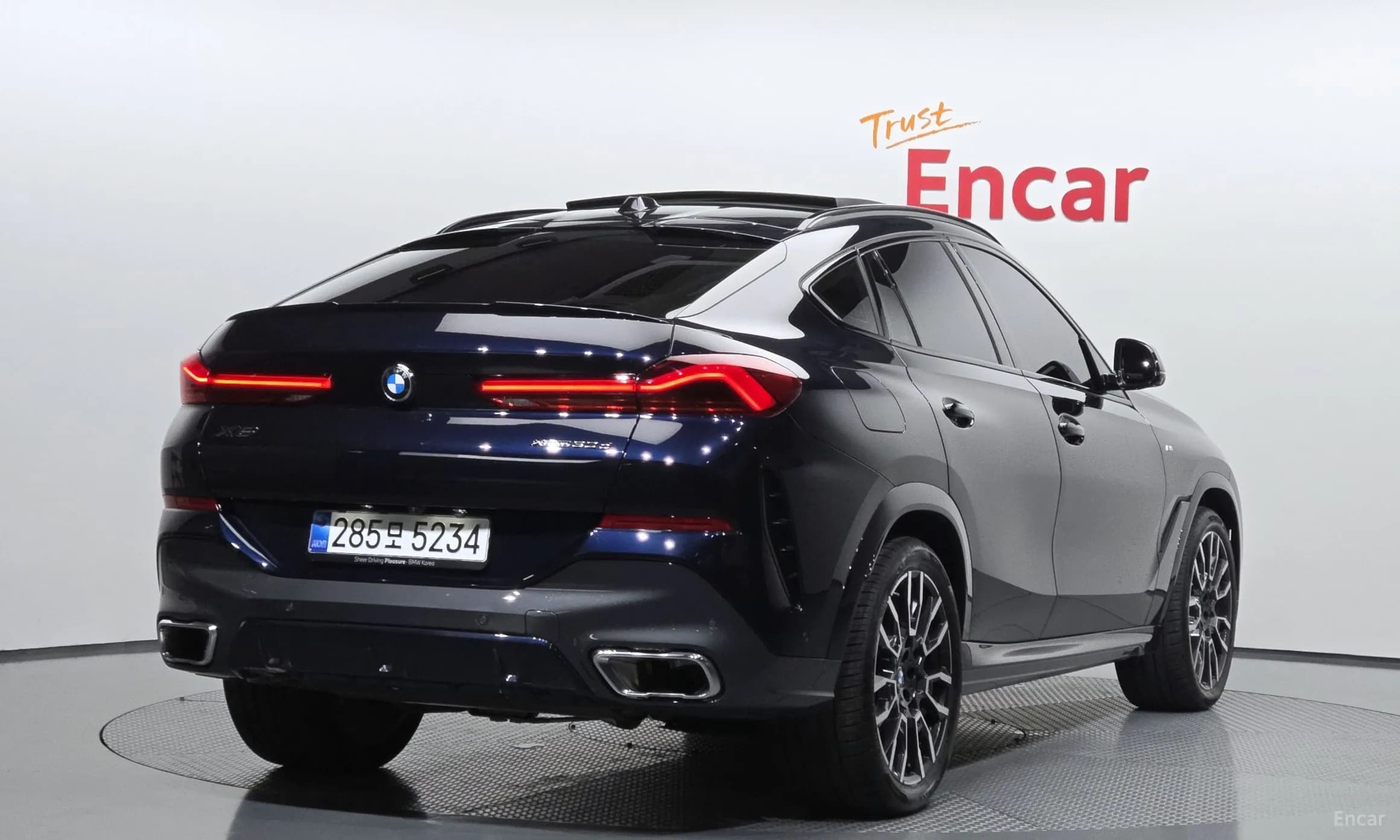 X6 (G06)