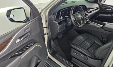 Escalade 5th Generation