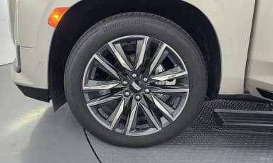Escalade 5th Generation
