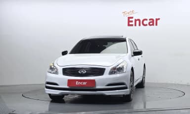 G37
