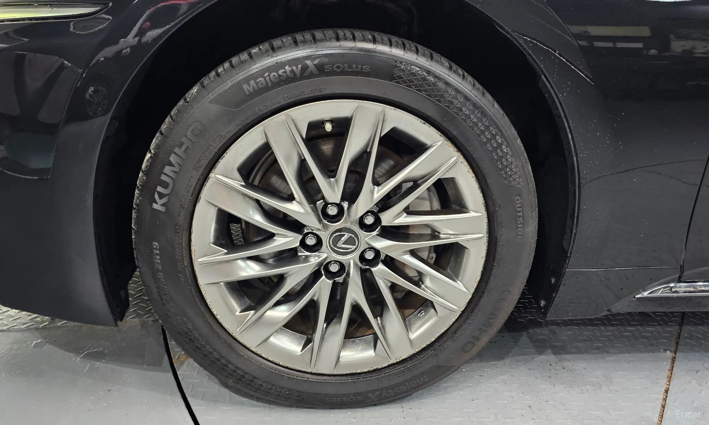 LS500 5th Generation