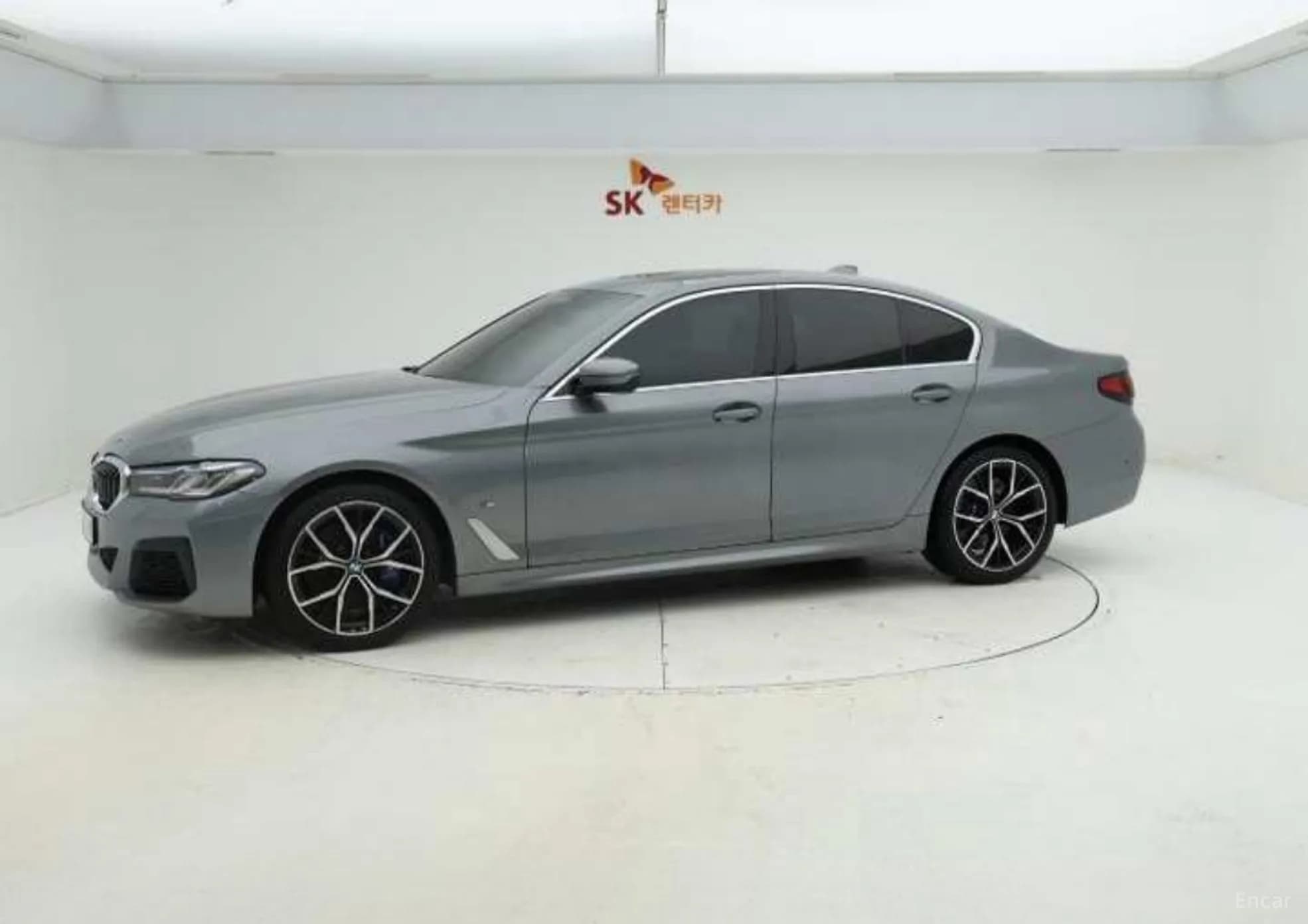 5 Series (G30)