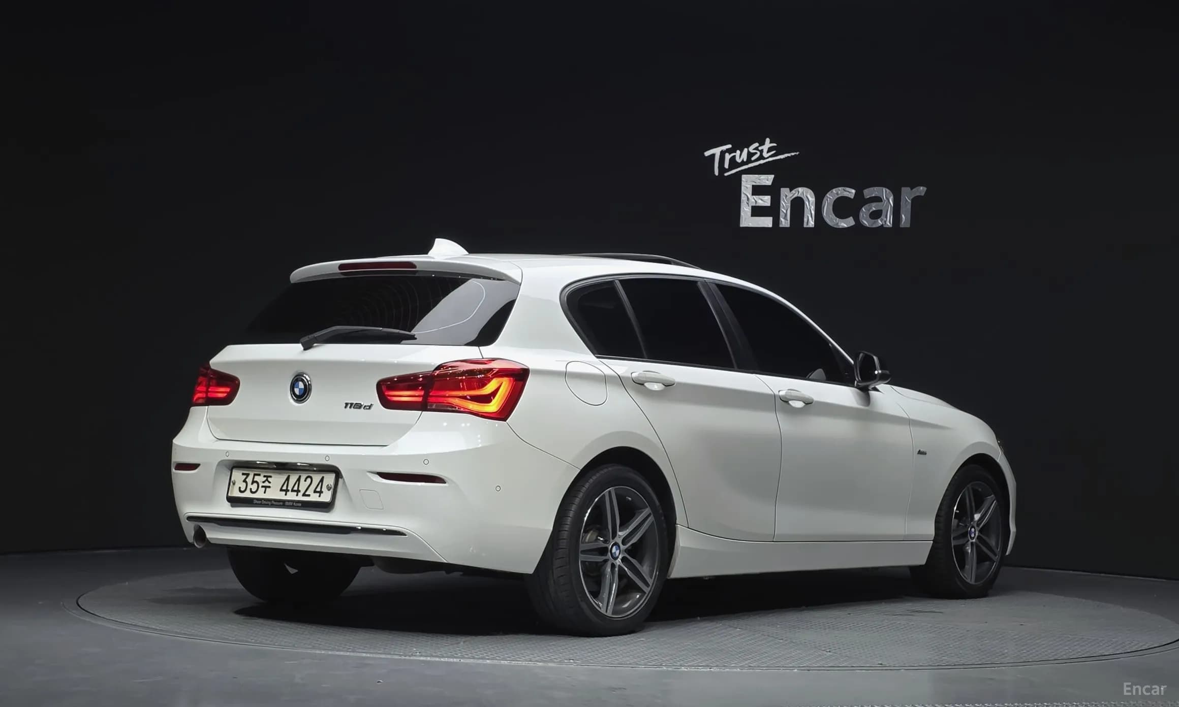 1 Series (F20)