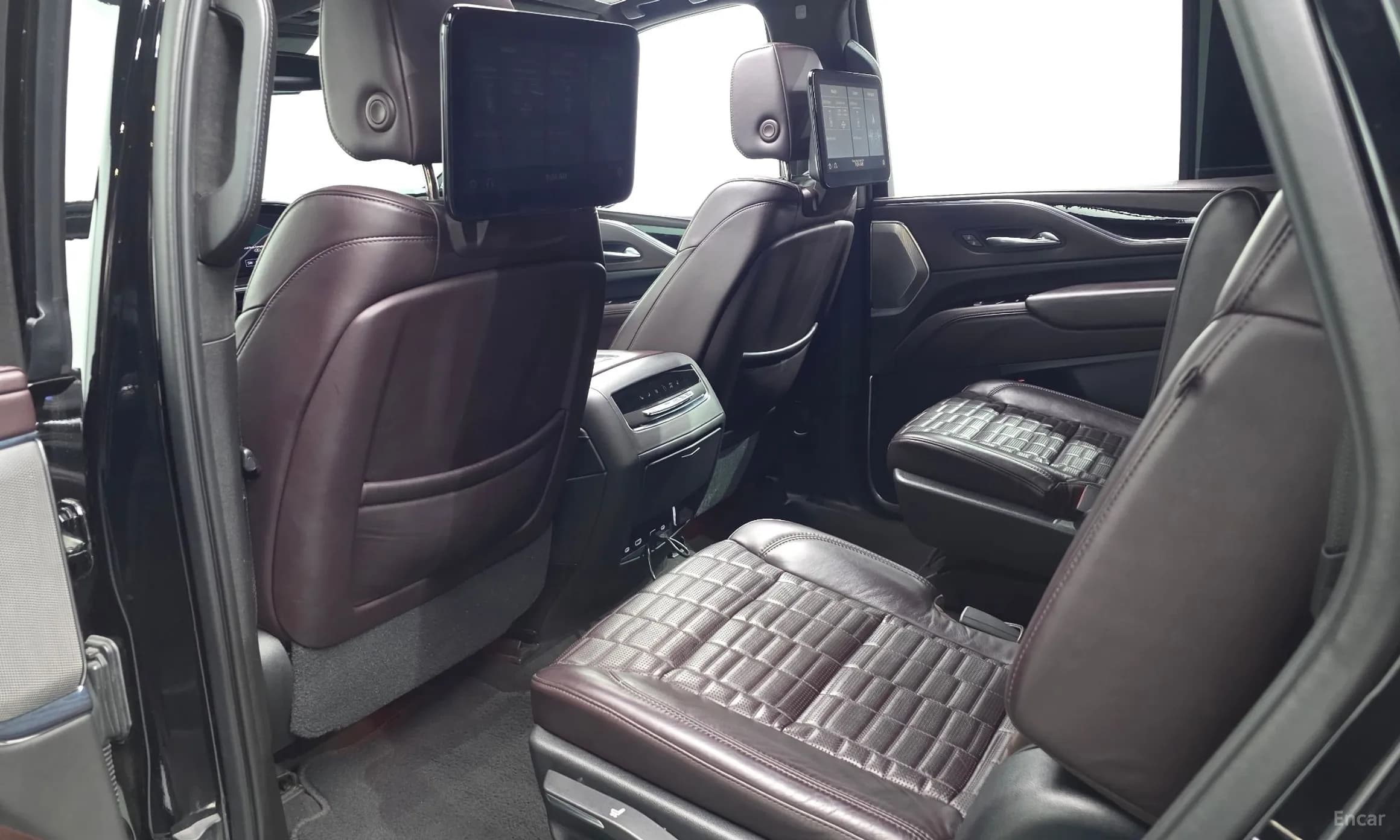 Escalade 5th Generation