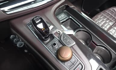 Escalade 5th Generation