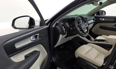 XC40