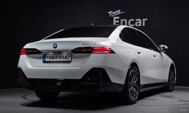 5 Series (G60)