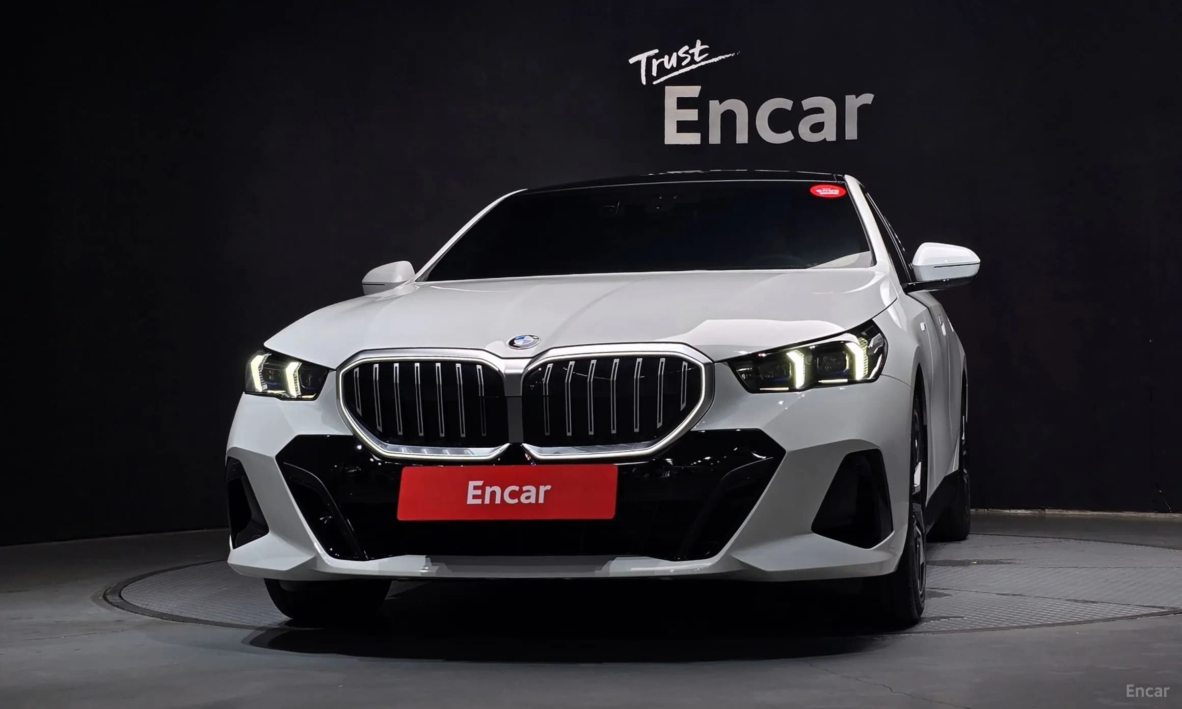 5 Series (G60)