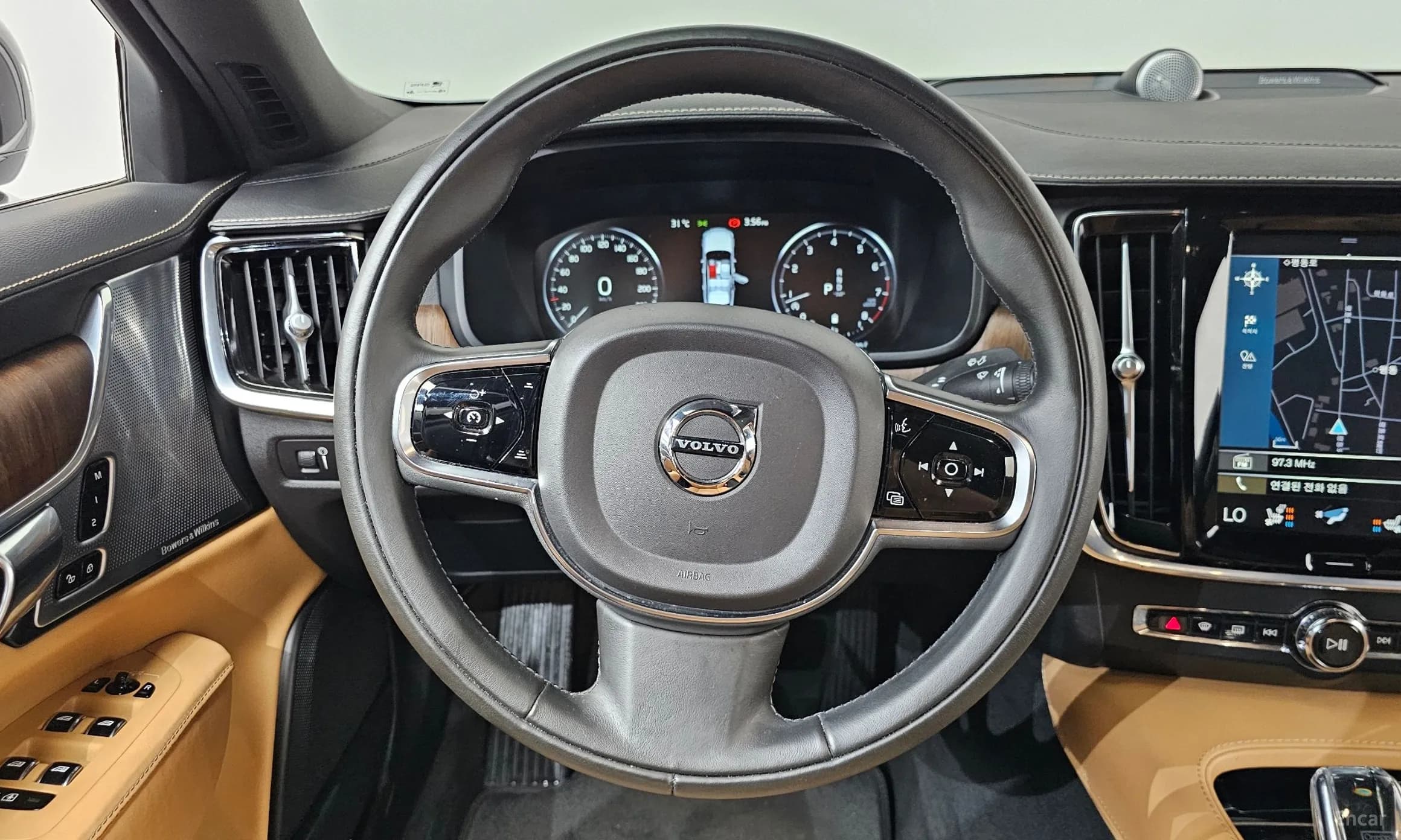 S90
