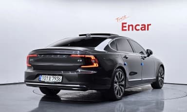 S90