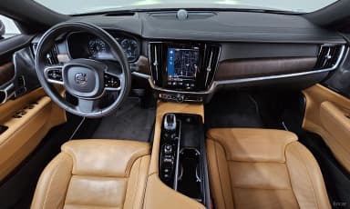 S90