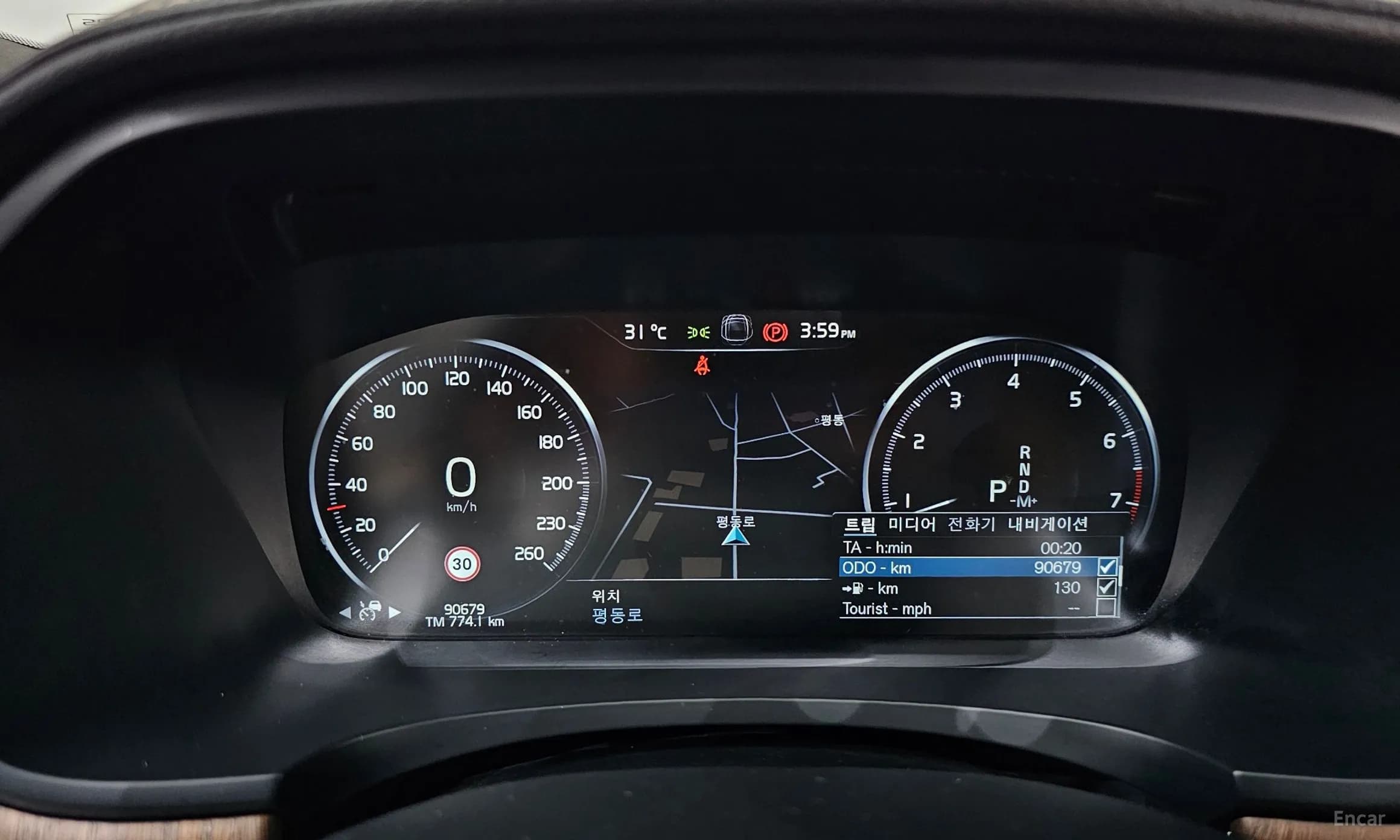S90