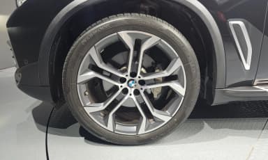 X5 (G05)